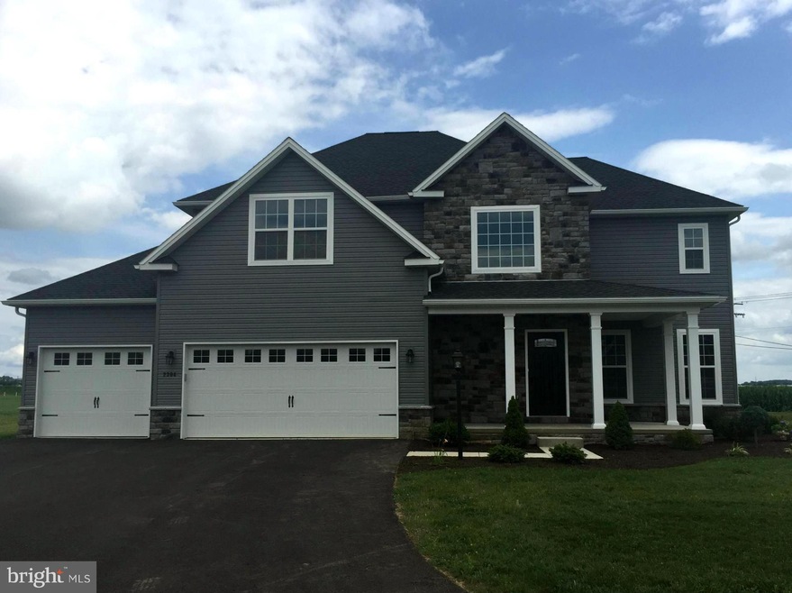 2304 Austin Ave, Chambersburg, PA 17202 - photo 1