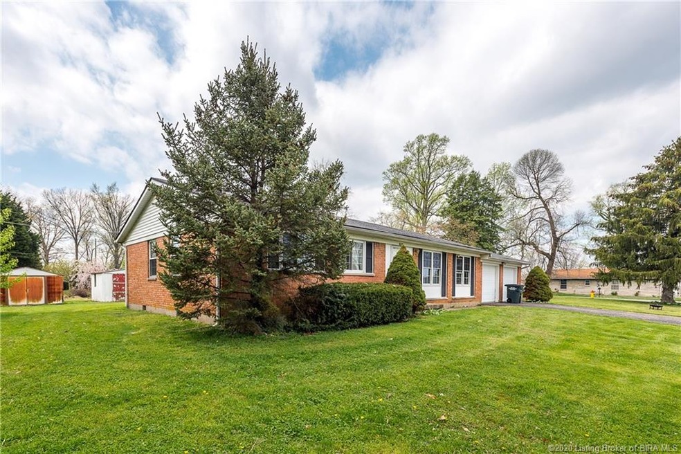 700 Cardinal Dr, Charlestown, IN 47111 - photo 1