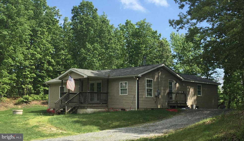 568 Eskimo Hill Rd, Stafford, VA 22554 - photo 1