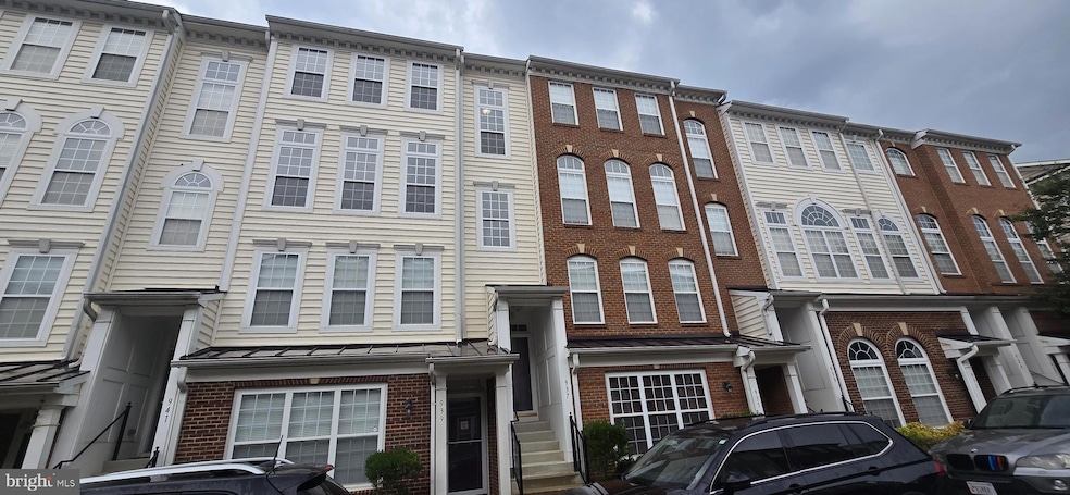 Under Contract $394,990 • Co-Listing Agent