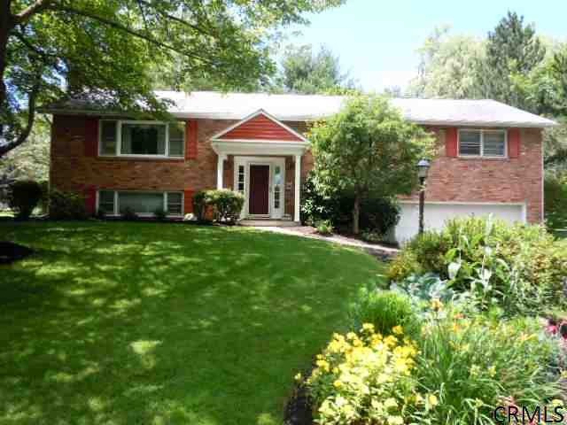 1241 Hempstead Rd, Schenectady, NY 12309 - photo 1