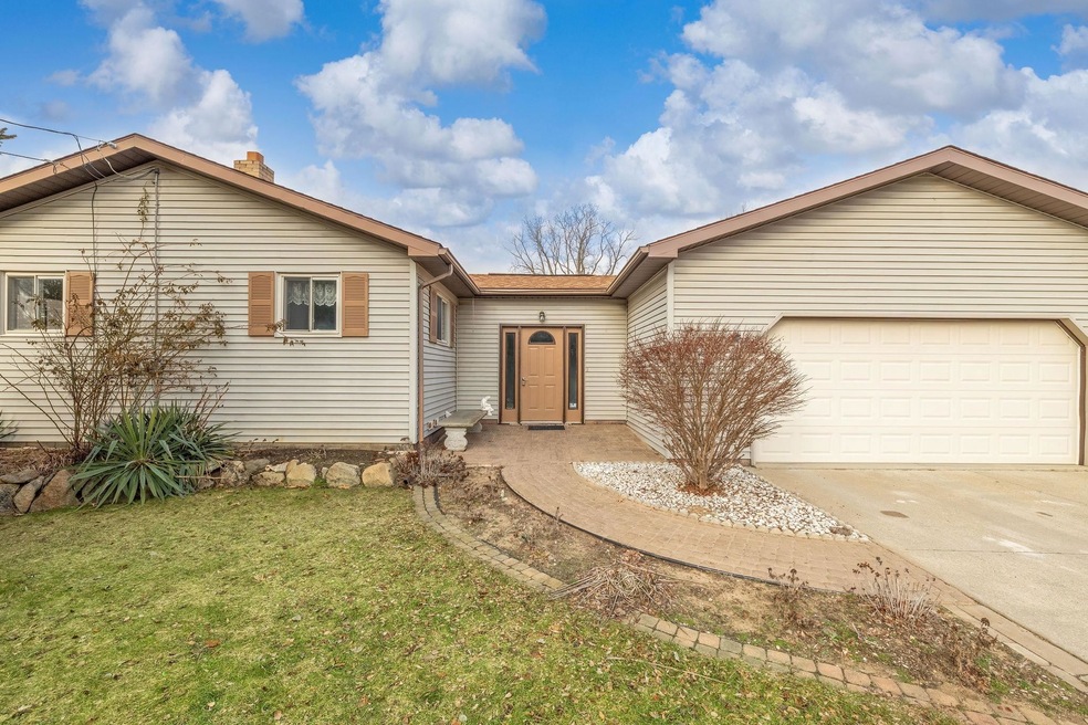 11469 Carr Rd, Davison, MI 48423 - photo 1