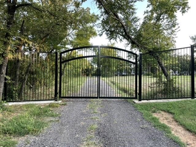 2301 Conway Ln, Denton, TX 76205 - photo 1