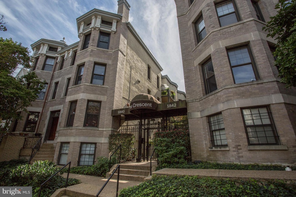 1842 California St NW unit 11B, Washington, DC 20009 - photo 1