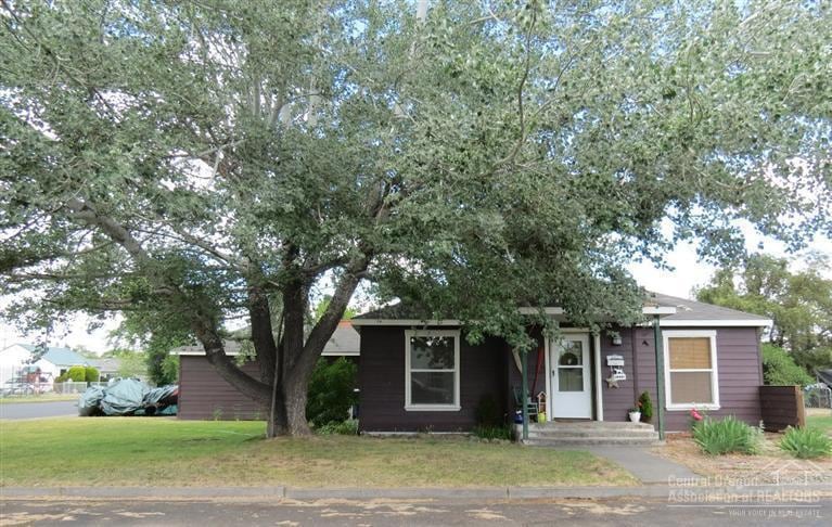 unlisted-address, Redmond, OR 97756 - photo 1