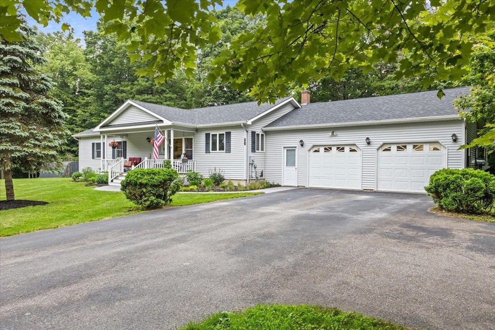 37 Fox Run Rd, Cambridge, VT 05444 - photo 1