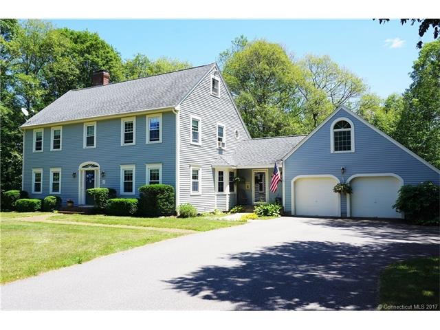 Welcome Home! This spacious colonial offers you an