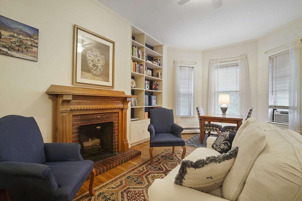 350 Marlborough St unit 3, Boston, MA 02115 - photo 1