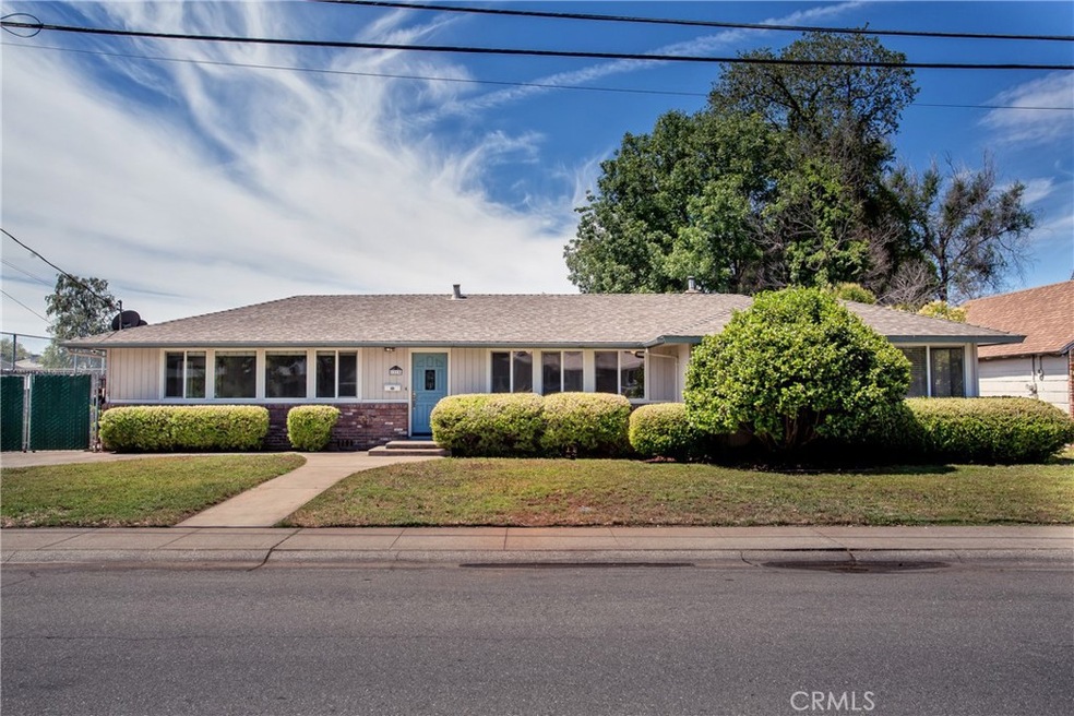 1215 Downing Ave, Chico, CA 95926 - photo 1