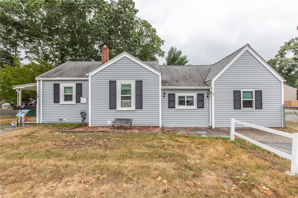 70 Strawberry Field Rd, Warwick, RI 02886 - photo 1