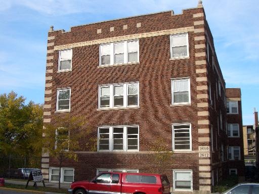 2612 W Montrose Ave unit 3N, Chicago, IL 60618 - photo 1