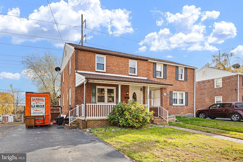 444 Forest Dr, Wilmington, DE 19804 - photo 1