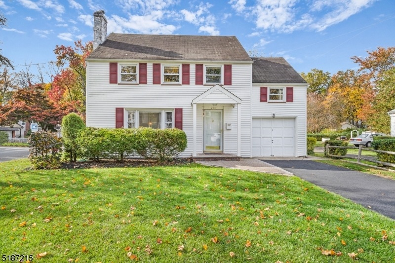 205 Willow Ave Extension unit 207, North Plainfield, NJ 07063 - photo 1