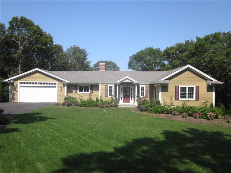 28 Elisha Pond Dr, Yarmouth, MA 02675 - photo 1