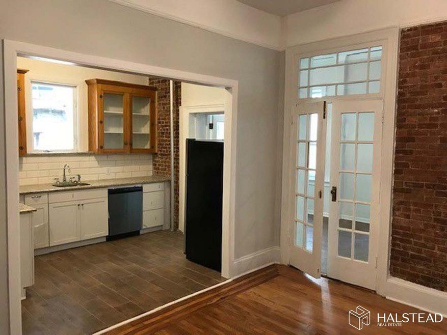 647 W 184th St unit 1, New York, NY 10033 - photo 1