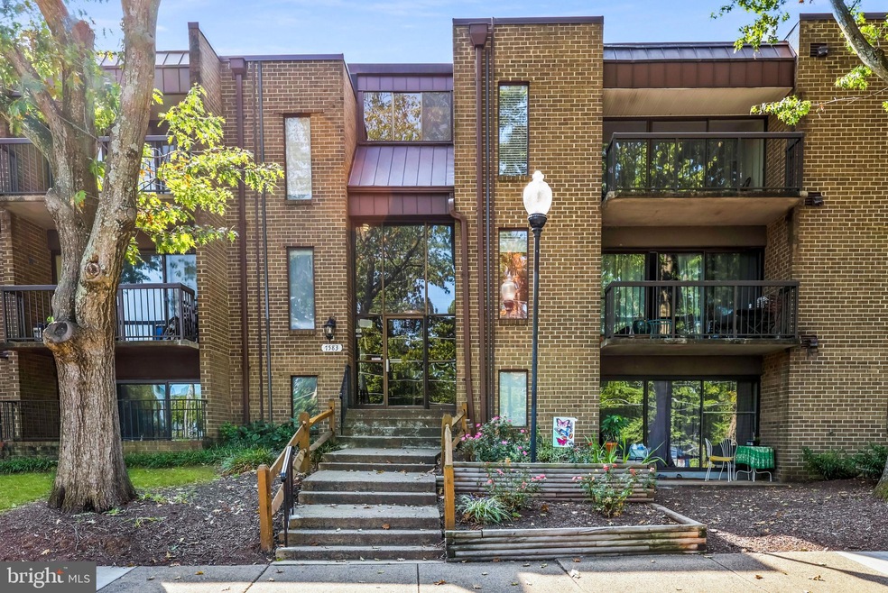 7583 Margate Ct unit 1, Manassas, VA 20109 - photo 1