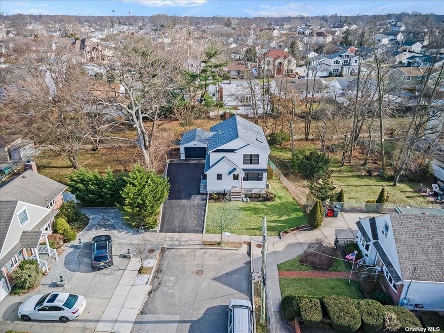 841 First Ave, Franklin Square, NY 11010 - photo 1