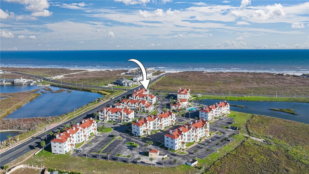 14721 Whitecap Blvd unit 322, Corpus Christi, TX 78418 - photo 1