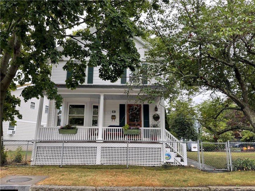 59 Bedlow Ave, Newport, RI 02840 - photo 1