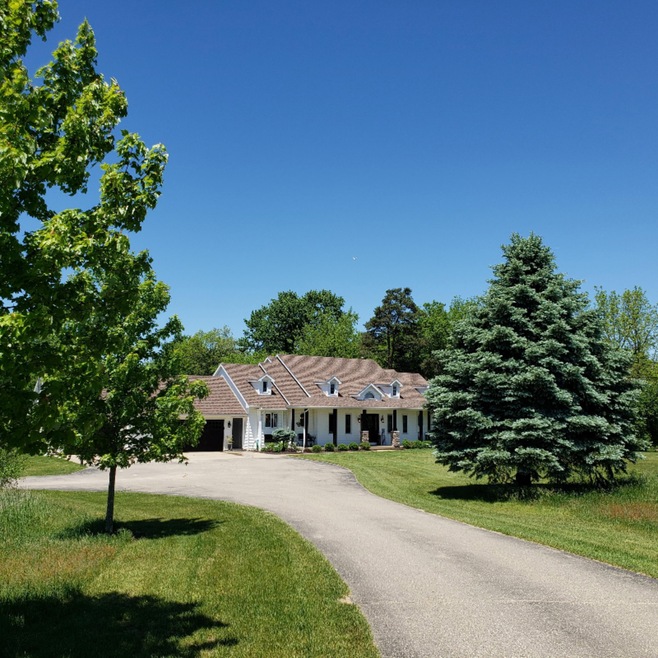 1615 Creek Side Ct, Wayland, MI 49348 - photo 1