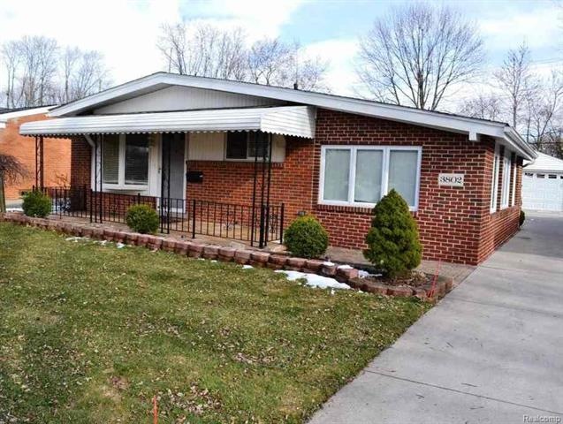 3802 Edgeland.JPG