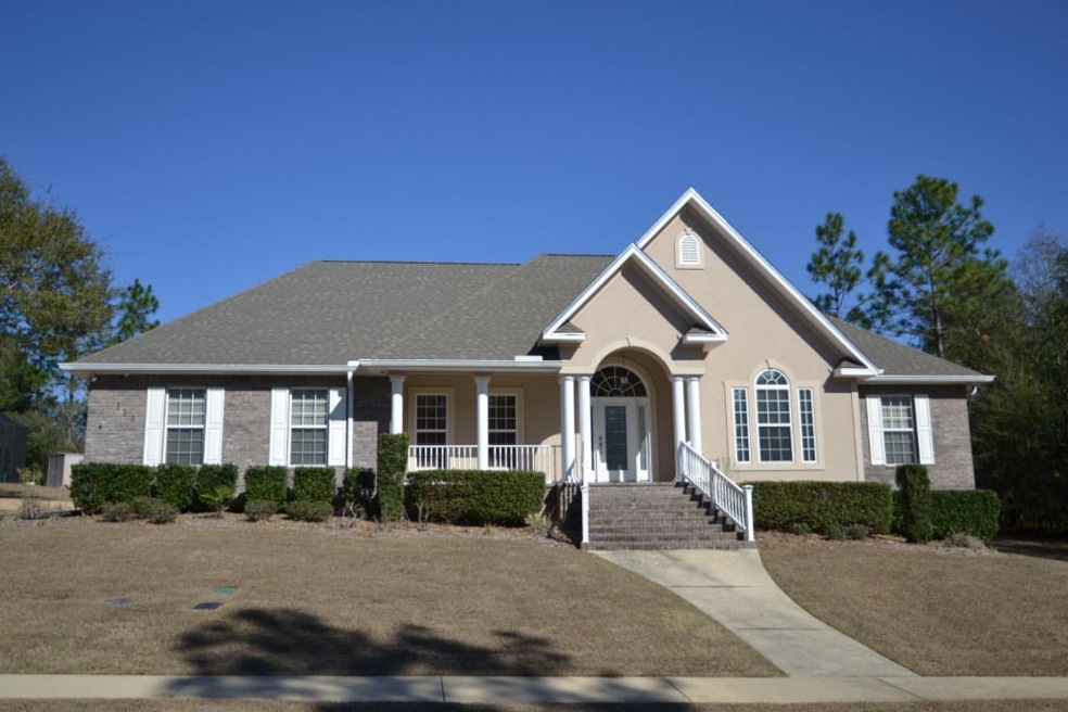 118 Leonine Hollow 01 Front View