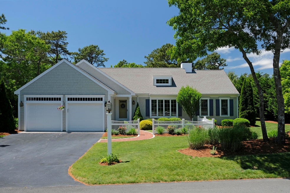 5 Osprey Dr, Cotuit, MA 02635 - photo 1