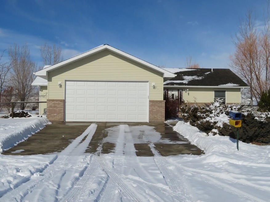 131 Pleasant View Dr, Cody, WY 82414 - photo 1