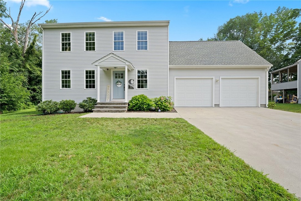 21 Esther St, Cranston, RI 02920 - photo 1