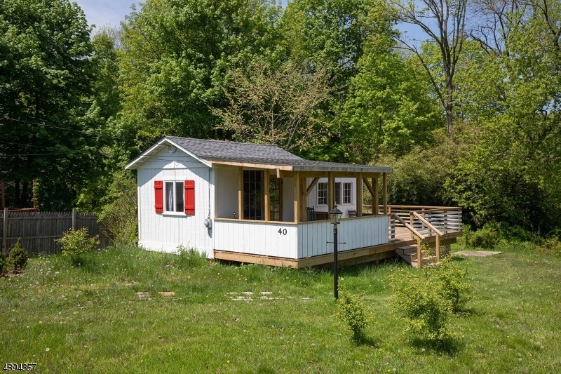 40 Hancock St, Lambertville, NJ 08530 - photo 1