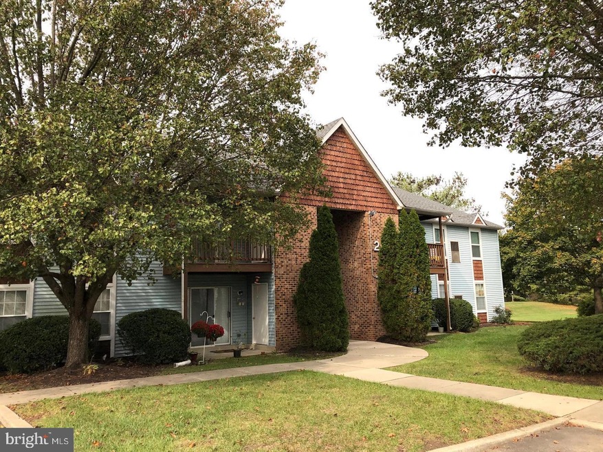 25 Buena Ct unit 2ND FL, Blackwood, NJ 08012 - photo 1