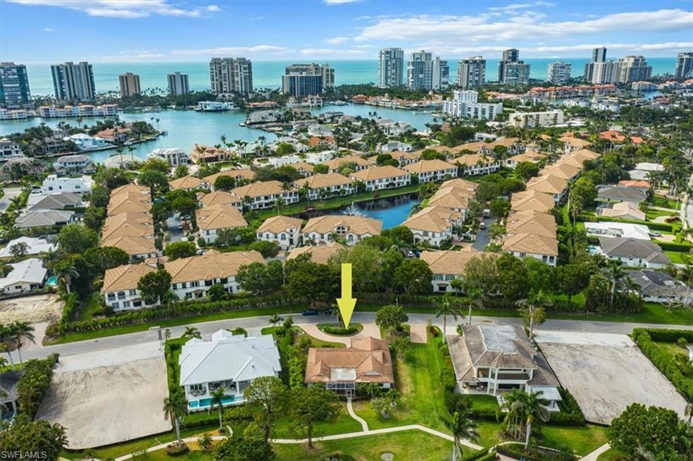 732 Park Shore Ct, Naples, FL 34103 - photo 1