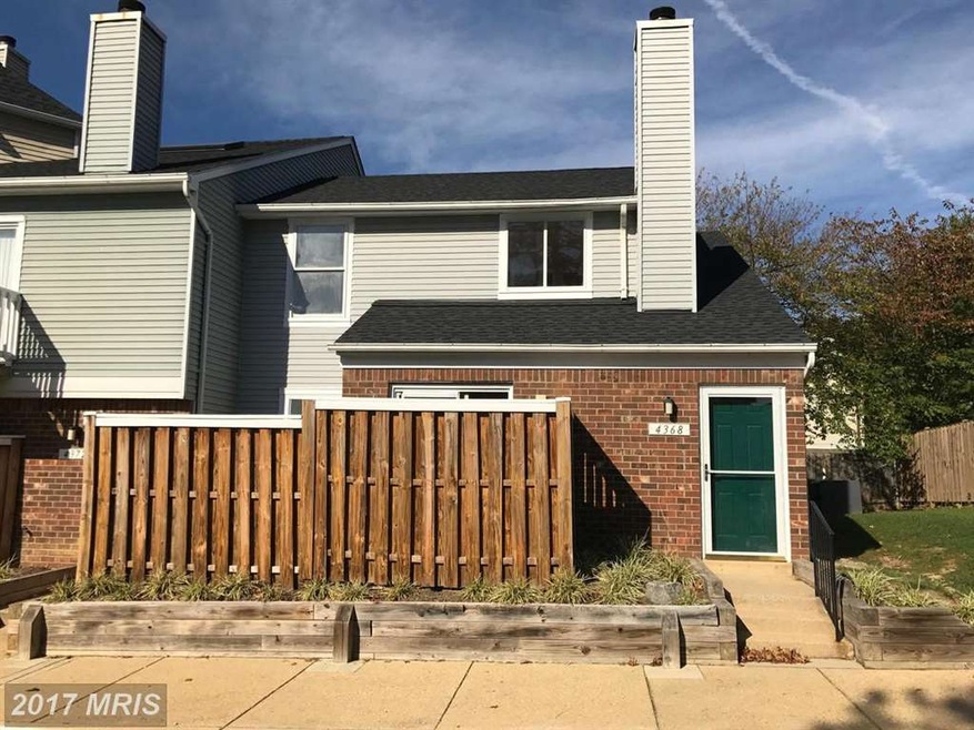 4368 Pembrook Village Dr unit 76, Alexandria, VA 22309 - photo 1