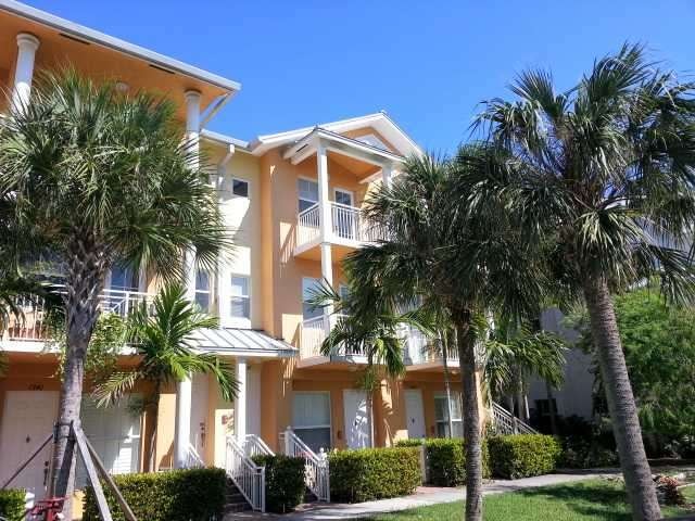 1337 SW 4th Ct unit 1337, Fort Lauderdale, FL 33312 - photo 1