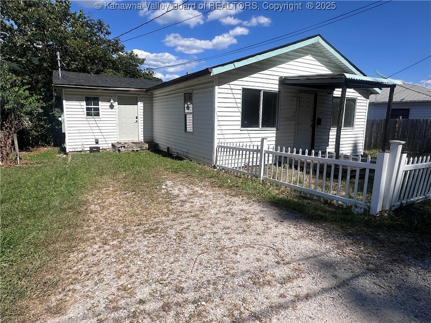 12974 Ohio Ave, Charleston, WV 25315 - photo 1