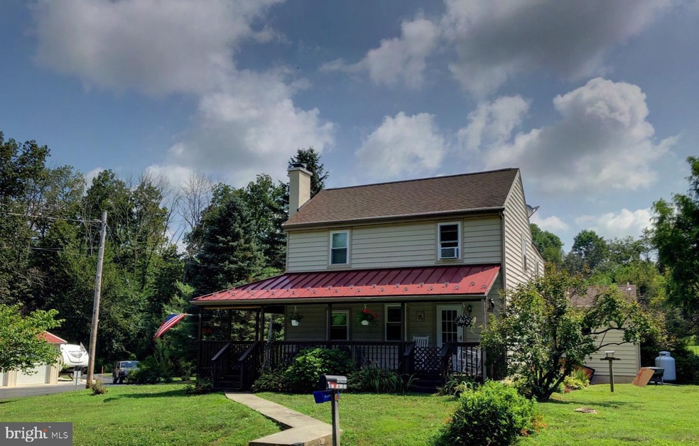 4 Lehland Dr, Boyertown, PA 19512 - photo 1