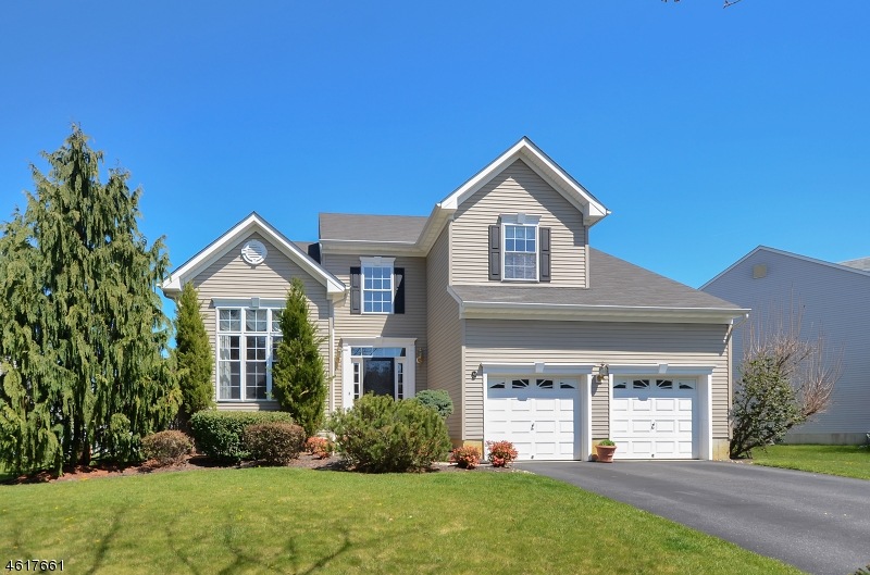 9 Rembrandt Way, East Windsor, NJ 08520 - photo 1