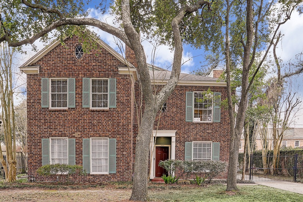 3303 Lawrence St, Houston, TX 77018 - photo 1