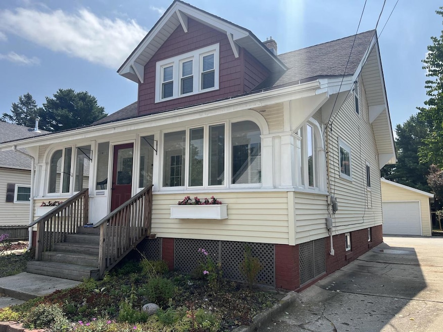 2221 14th St, Two Rivers, WI 54241 - photo 1