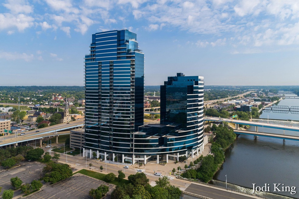 Bridge St aerial-1