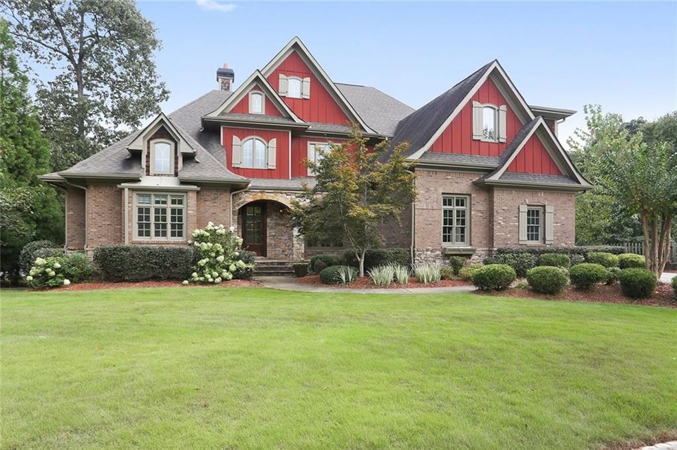 Immaculate custom home in a quiet cut-de-sac stree
