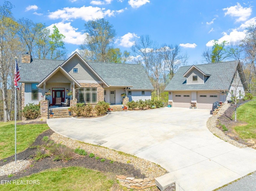 195 Kennedys Loop, Lafollette, TN 37766 - photo 1