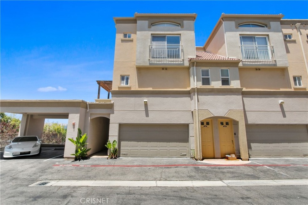 5220 Premiere Hills Cir unit 219, Woodland Hills, CA 91364 - photo 1