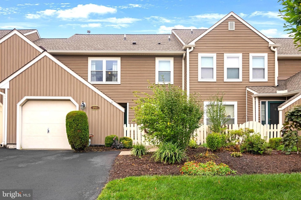 Sold $465,000 • Co-Listing Agent