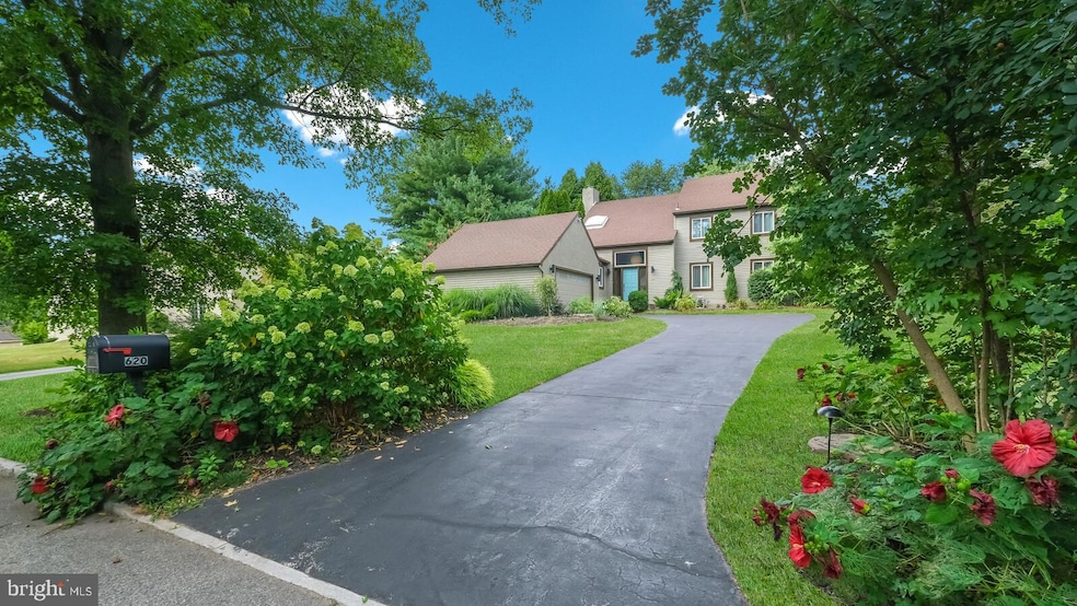 620 Foxfields Rd, Bryn Mawr, PA 19010 - photo 1