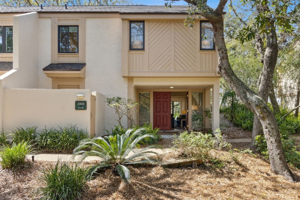 2004 Beachwood Road