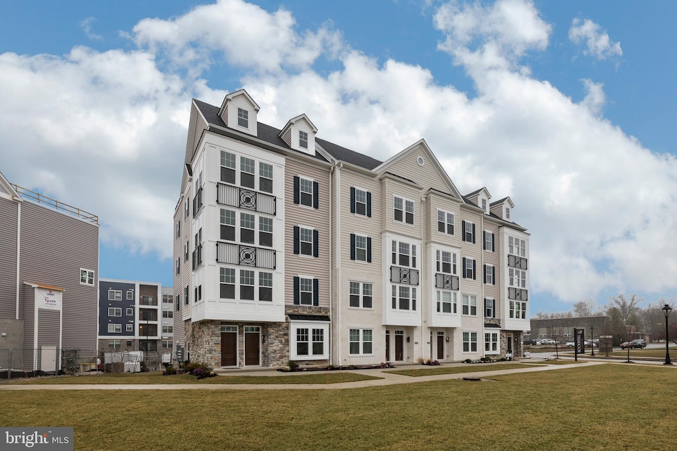 244 Charles Ellis Dr, Newtown Square, PA 19073 - photo 1