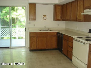 125 Sawkill Ave, Milford, PA 18337 - photo 1