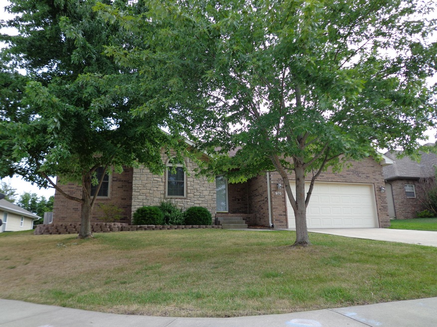 976 W Bates Dr - NX photos 035
