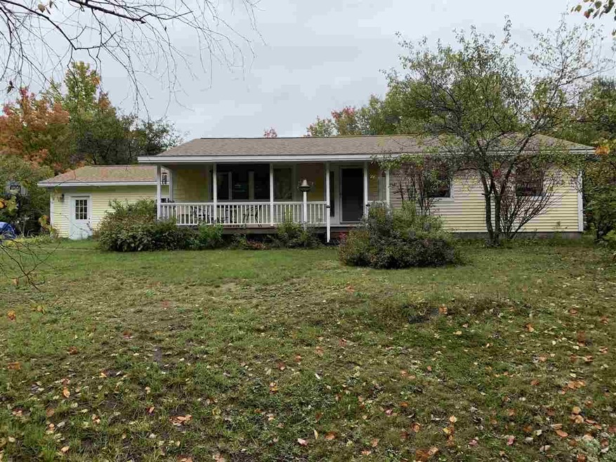 8220 Charlevoix View Dr, Charlevoix, MI 49720 - photo 1